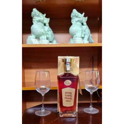 RƯỢU ĐÔNG TRÙNG THĂNG HOA 500ml